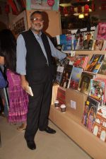 at Biddu_s book launch in Crossword, Mumbai on 13th Jan 2012 (50).JPG